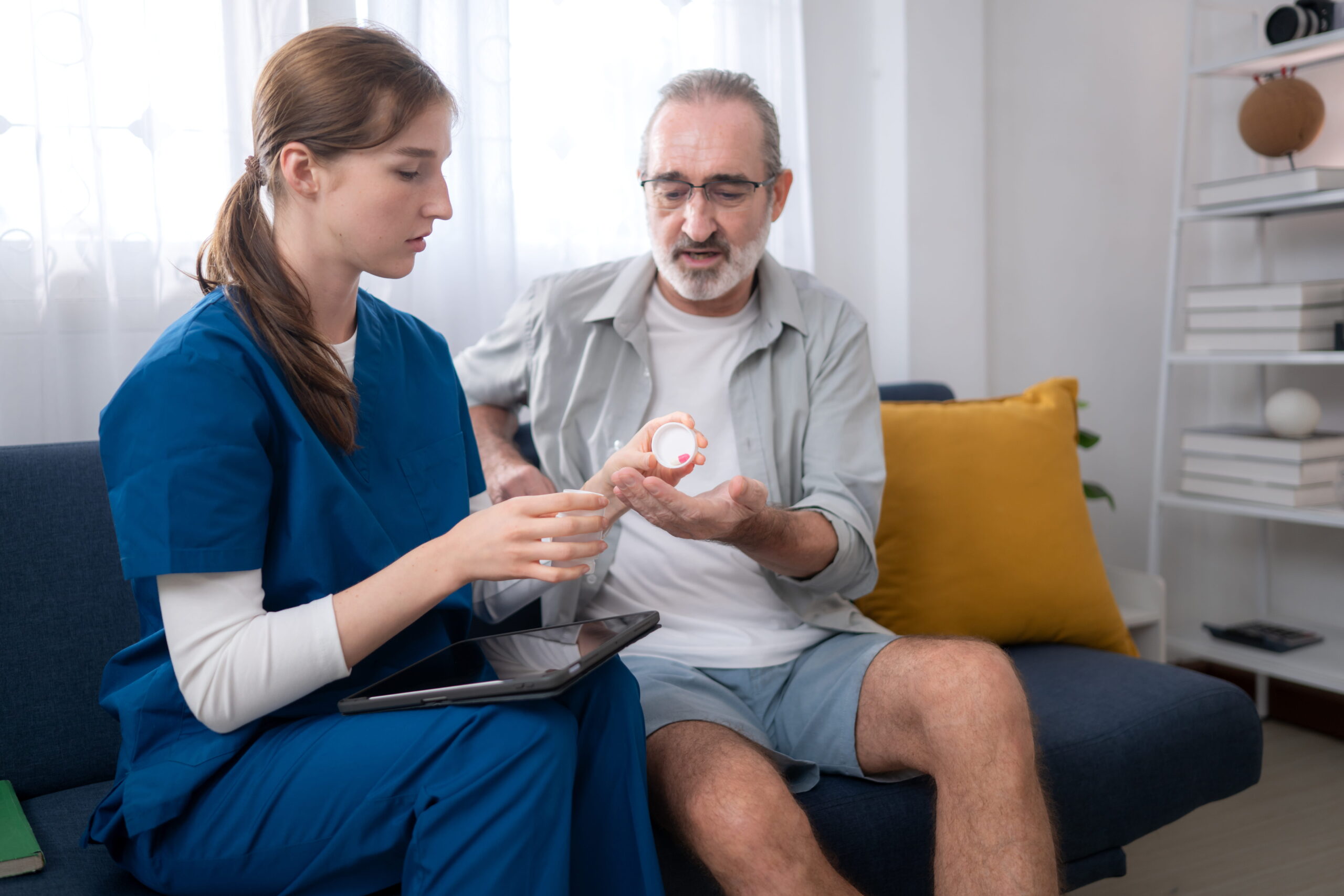 Finding the Perfect Personal Care Home: What to Look For - Compassionate Caregivers