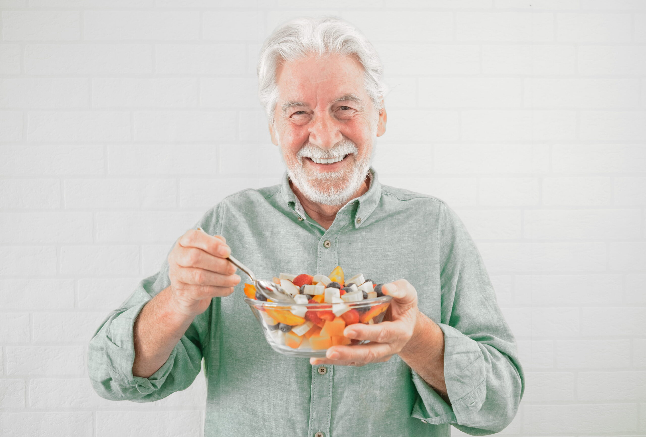 Nutritious Meal Plans Designed for Senior Health and Wellness - Compassionate Caregivers