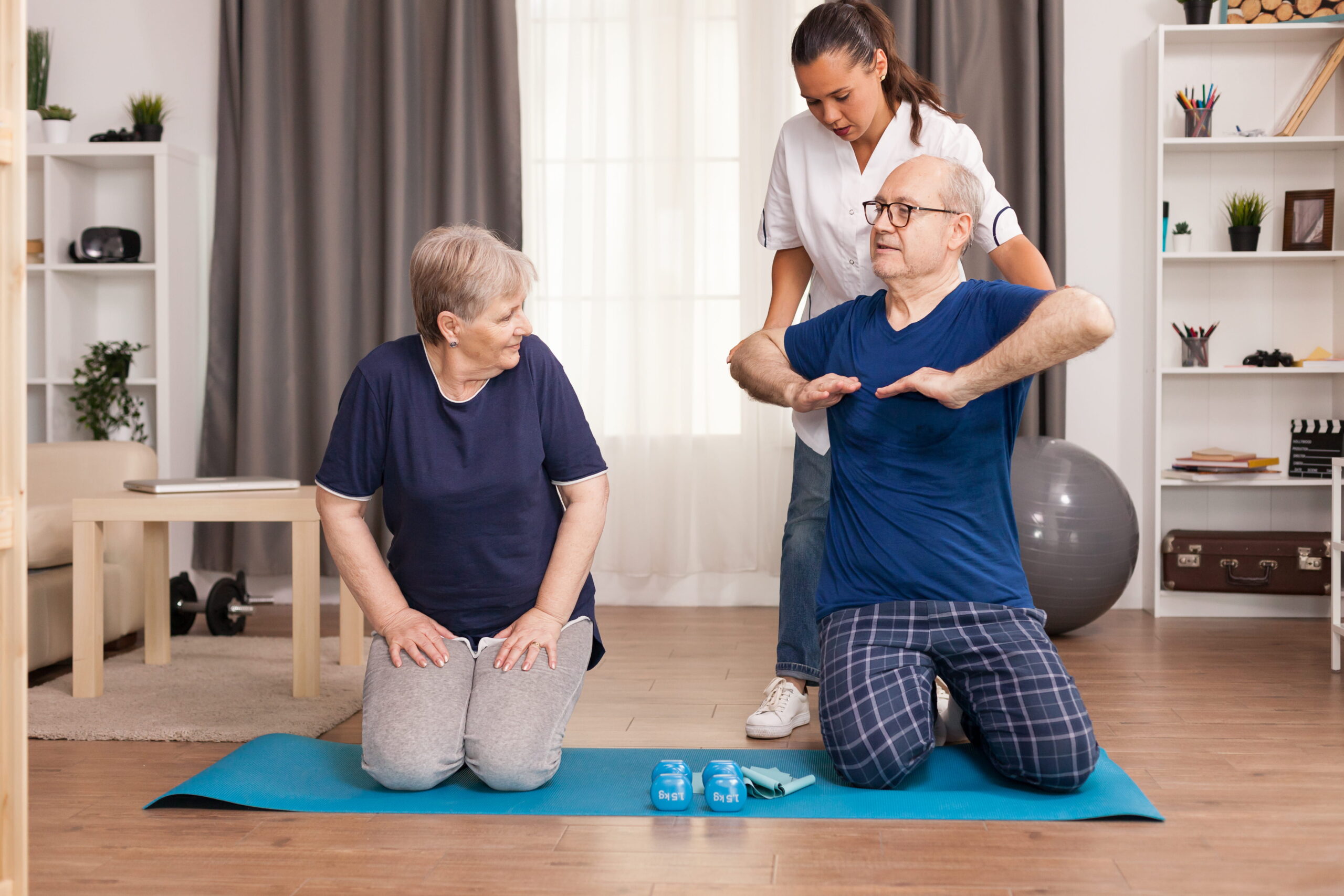 How Physical Therapy Improves Mobility and Independence in Elderly Adults - Compassionate Caregivers How Physical Therapy Improves Mobility and Independence in Elderly Adults - Compassionate Caregivers