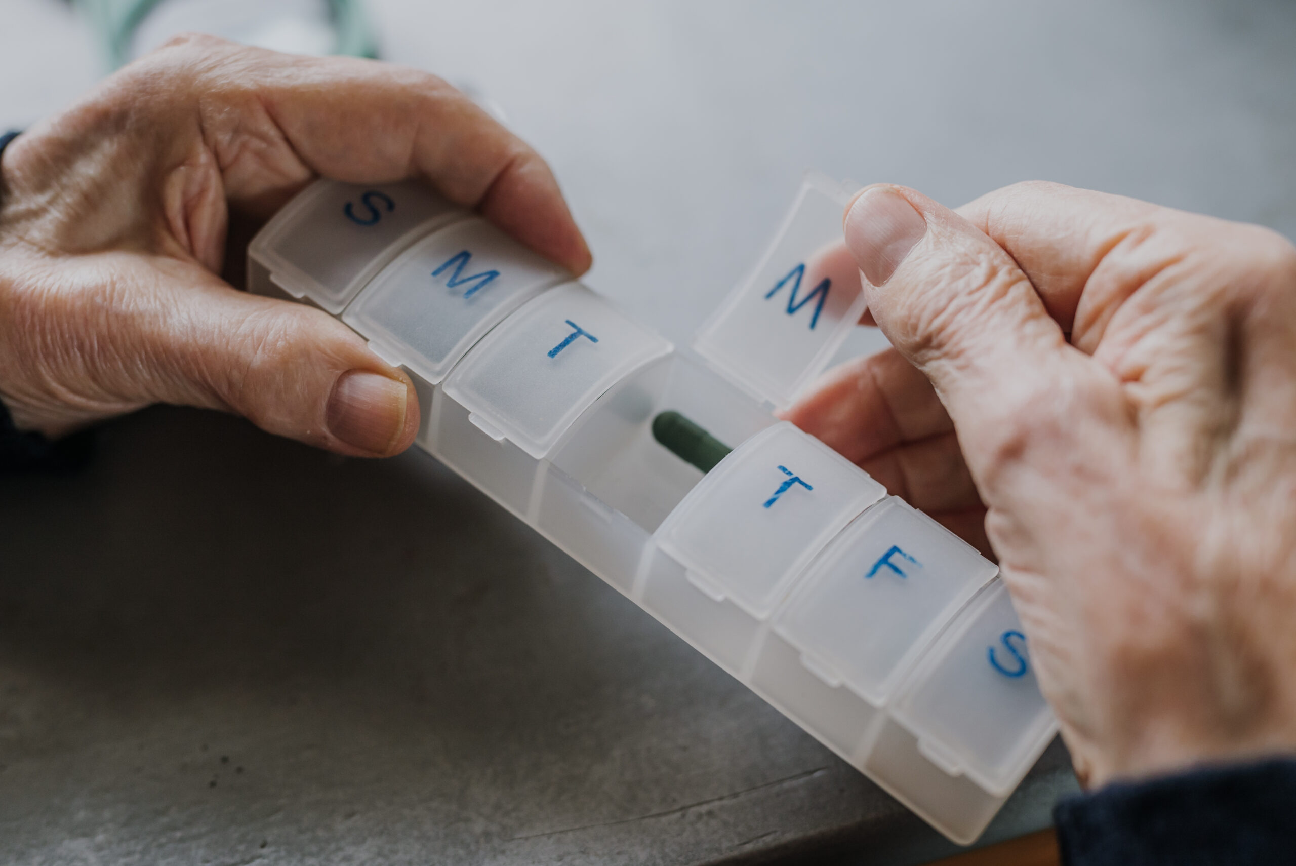 Supporting Aging Parents: A Comprehensive Care Guide - Compassionate Caregivers