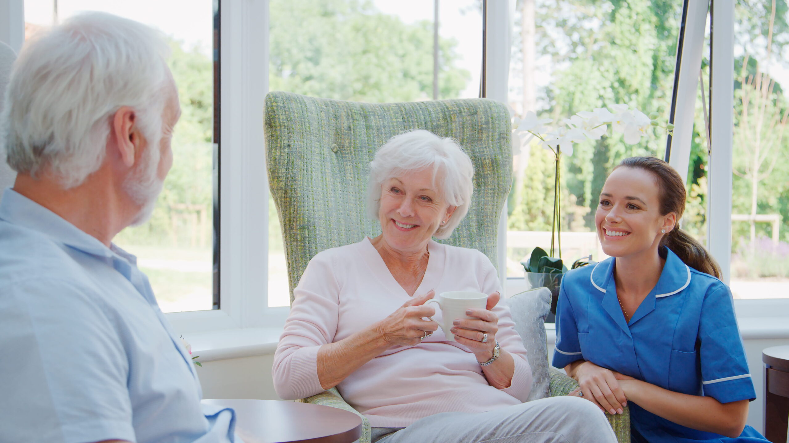 Top Tips for Choosing a Live-In Caregiver in Columbus, OH: What Families Need to Know - Compassionate Caregivers Top Tips for Choosing a Live-In Caregiver in Columbus, OH: What Families Need to Know - Compassionate Caregivers