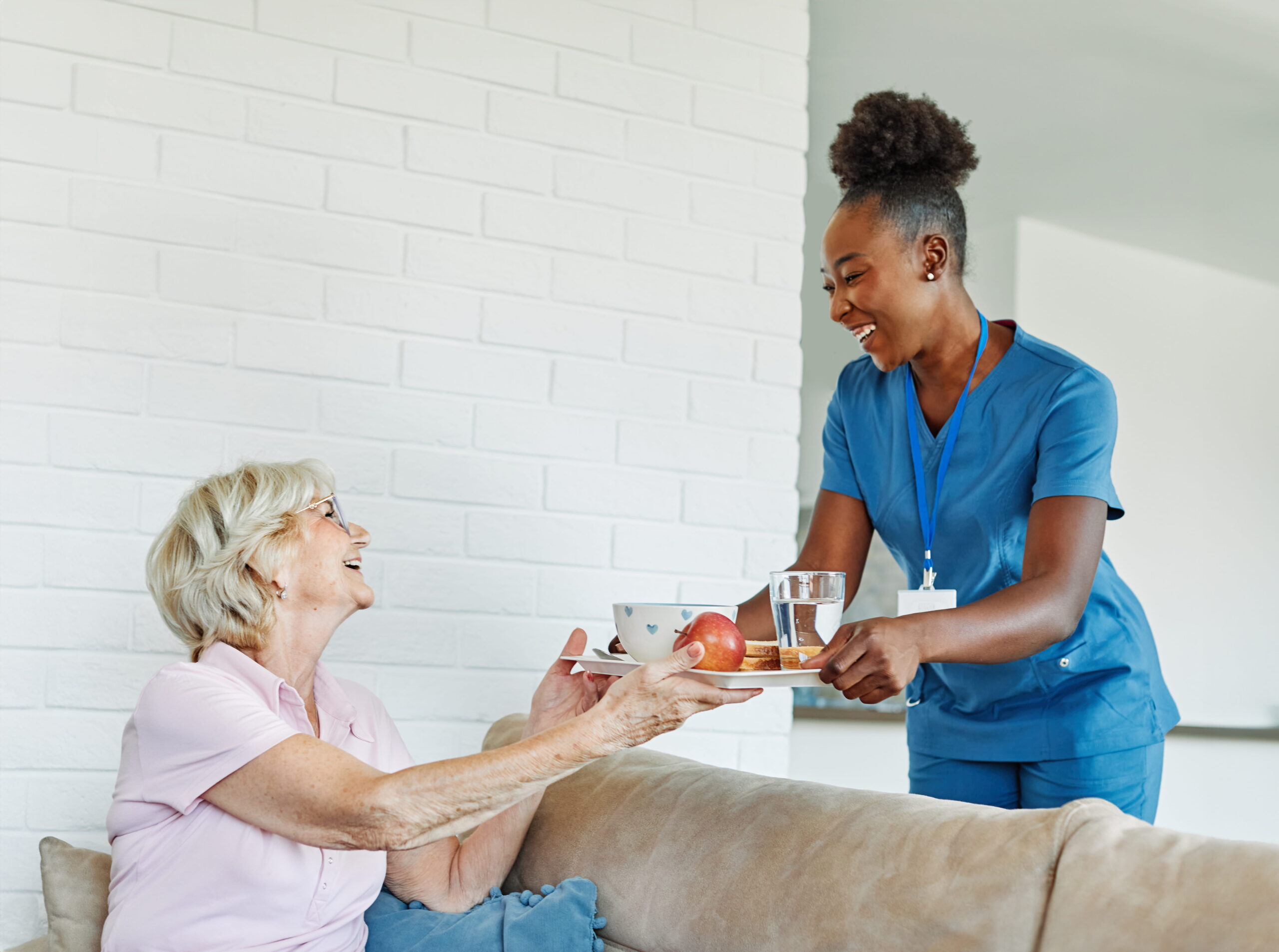 Choosing the Right Personal Care Home: What to Look For - Compassionate Caregivers